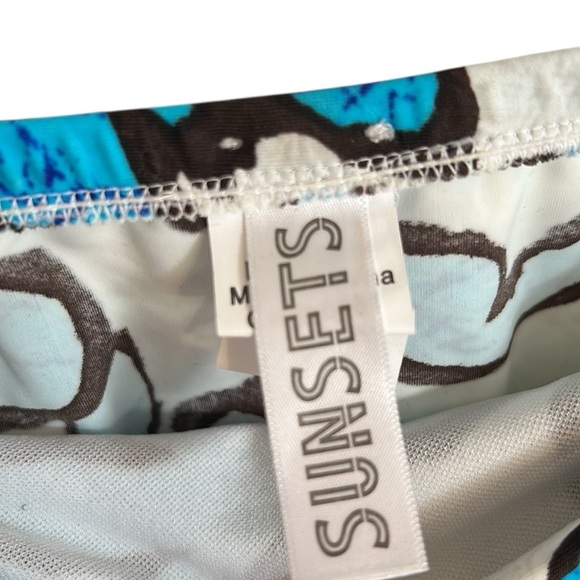 SUNSETS  NWT, Swim skirt ,skort, sz 14, floral sea design,blue,white, coastal - Picture 4 of 15